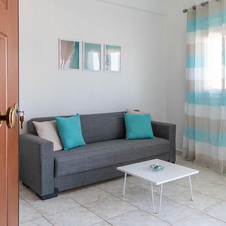 Lovely Sea View Apartment At The Heart Of The Town Иерапетра Экстерьер фото
