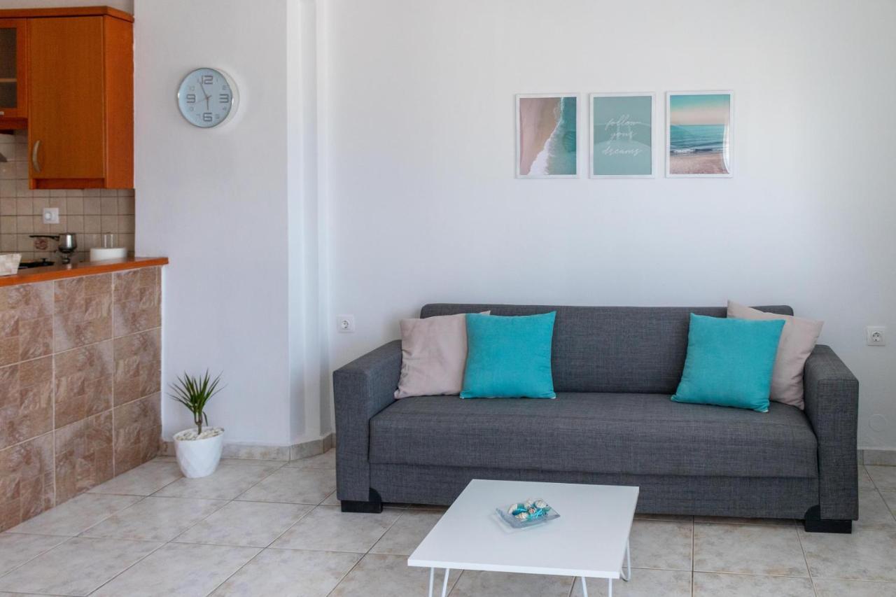 Lovely Sea View Apartment At The Heart Of The Town Иерапетра Экстерьер фото