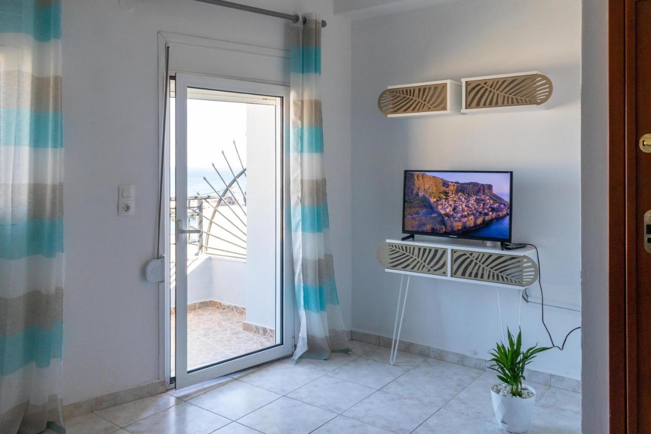 Lovely Sea View Apartment At The Heart Of The Town Иерапетра Экстерьер фото