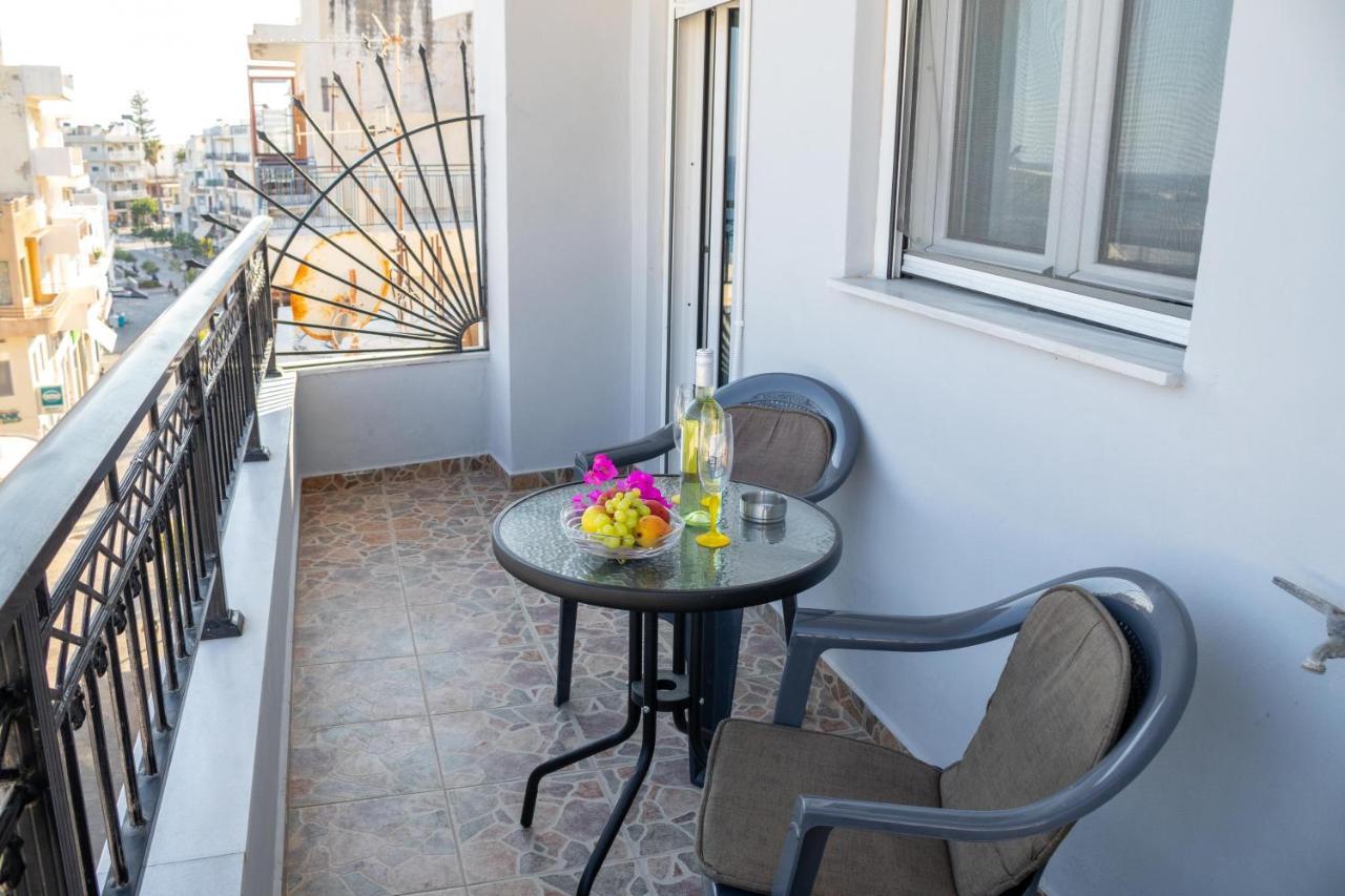 Lovely Sea View Apartment At The Heart Of The Town Иерапетра Экстерьер фото