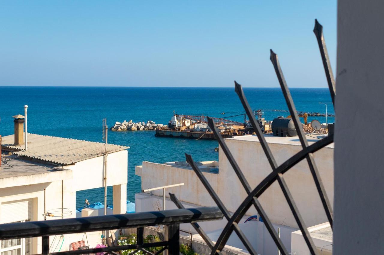 Lovely Sea View Apartment At The Heart Of The Town Иерапетра Экстерьер фото